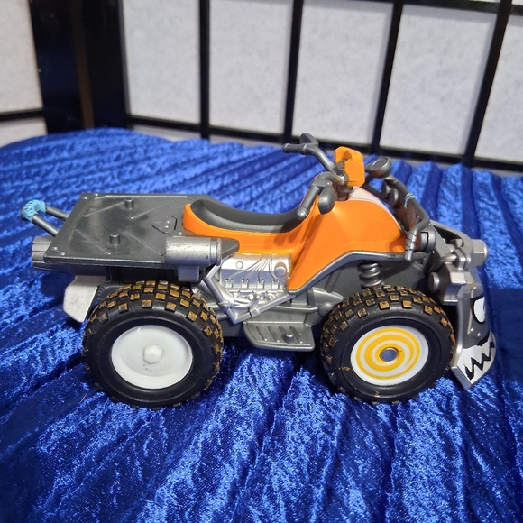 Pixar Car, Miss Fritt.Deluxe Die-Cast Car and Fortnite 4 Wheeler Quadcrasher - Picture 8 of 16